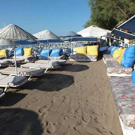 Yahsi Beach *